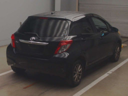 2012 Toyota Vitz