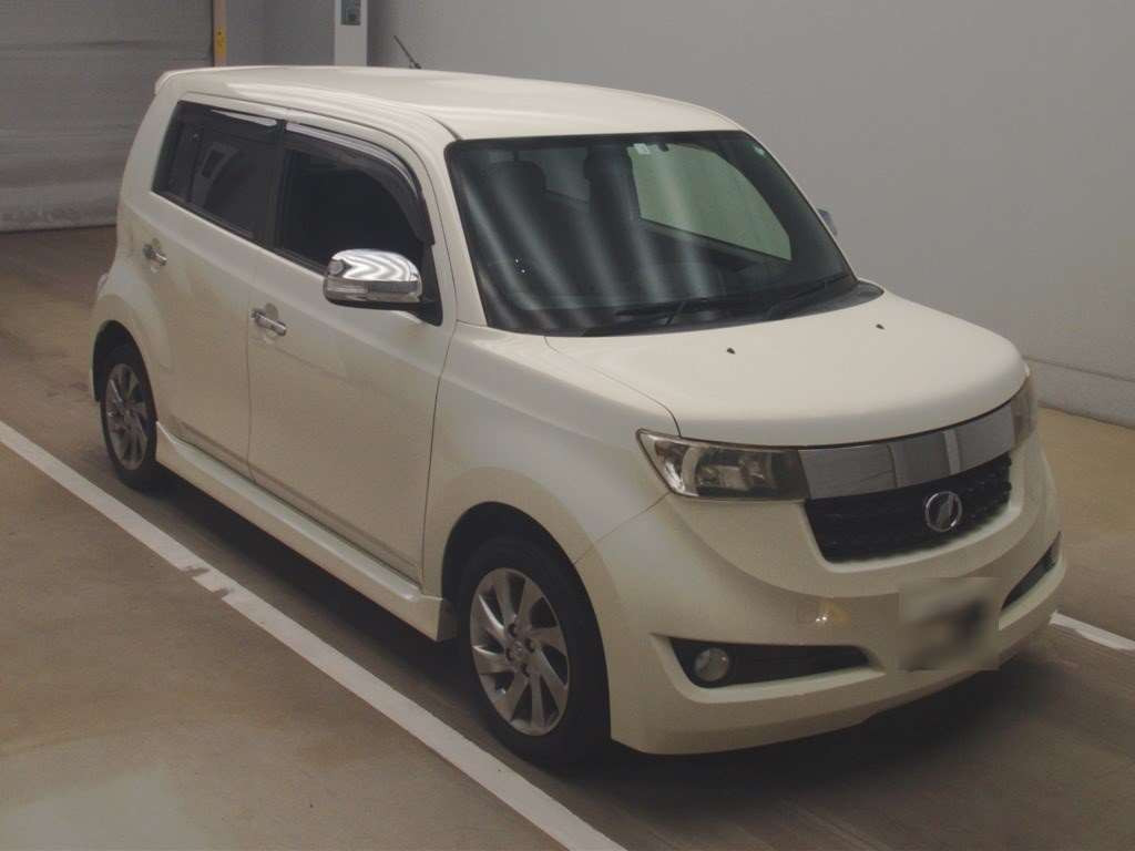 2012 Toyota bB QNC21[2]