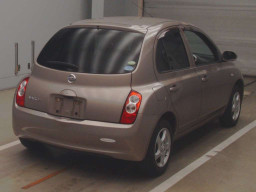 2010 Nissan March