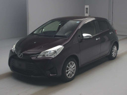 2017 Toyota Vitz