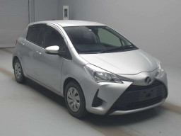 2017 Toyota Vitz