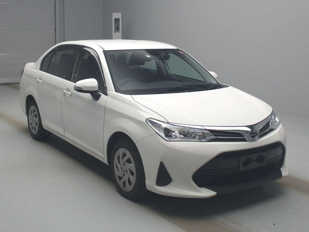 2019 Toyota Corolla Axio NRE161[2]