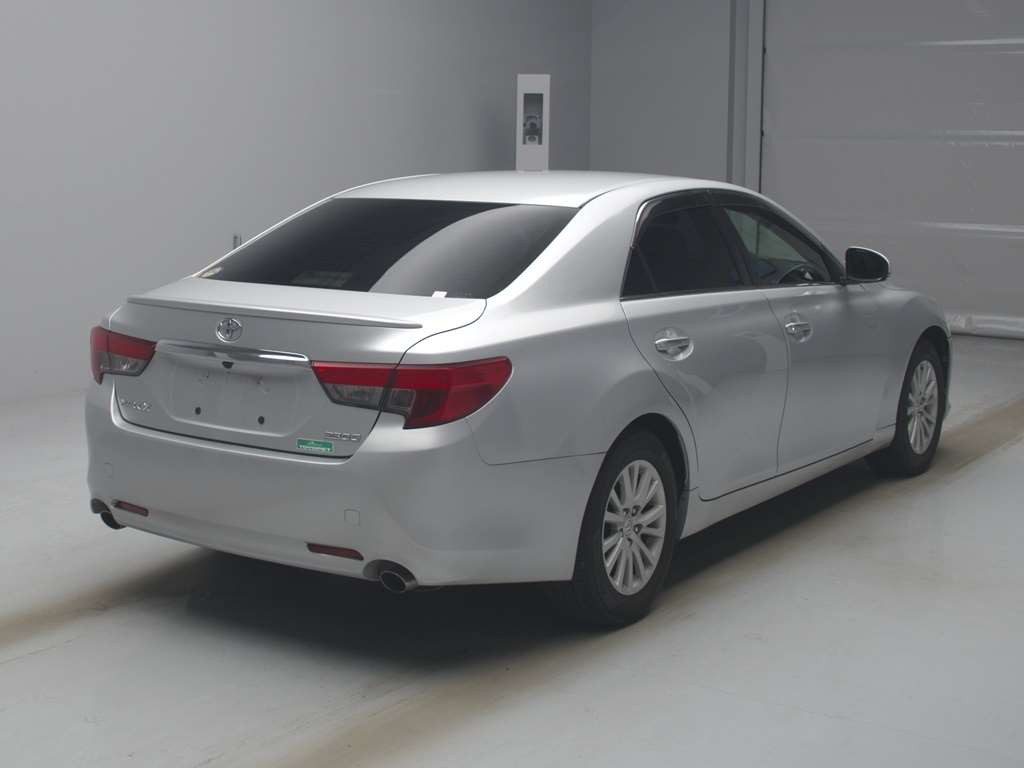 2012 Toyota Mark X GRX130[1]