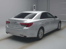 2012 Toyota Mark X