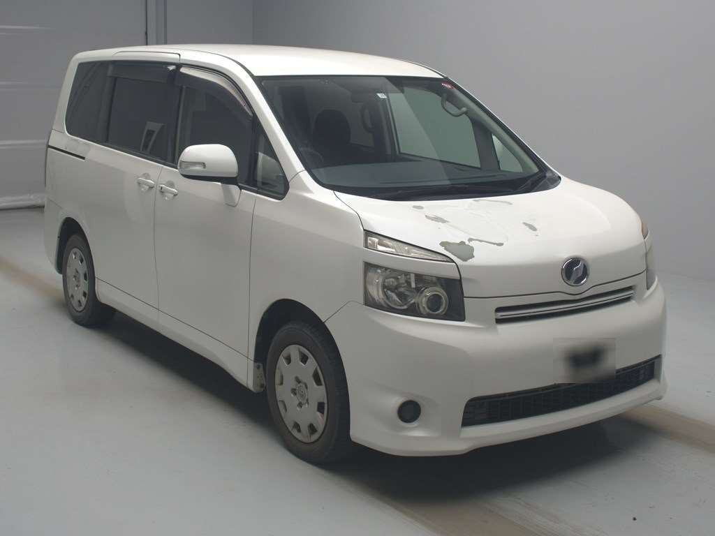 2009 Toyota Voxy ZRR70G[2]