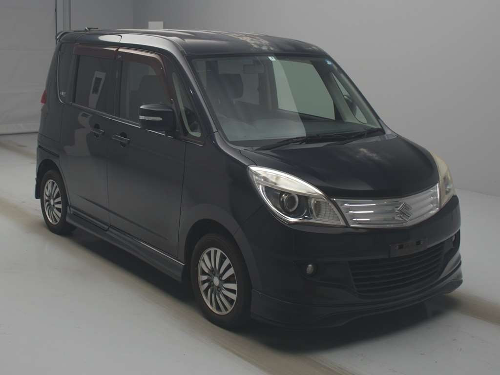 2011 Suzuki Solio MA15S[2]