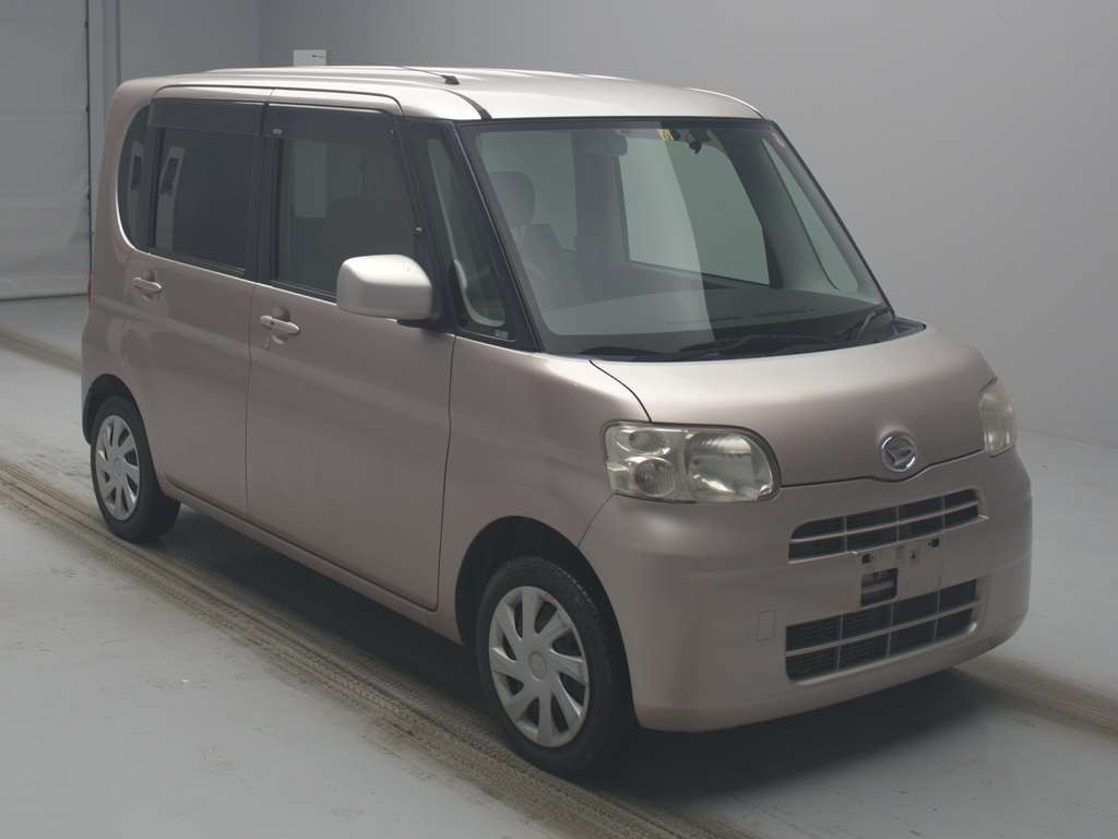 2011 Daihatsu Tanto L375S[2]