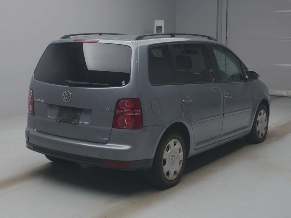 2007 Volkswagen Golf Touran 1TBMY[1]