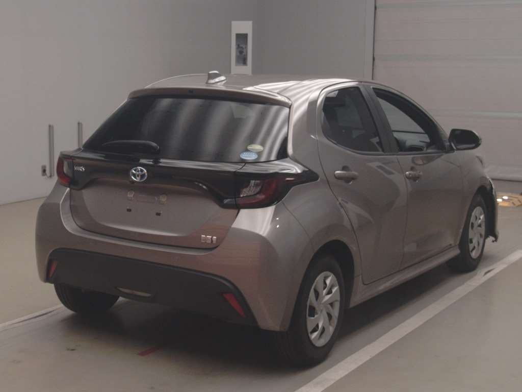 2021 Toyota YARIS MXPH10[1]