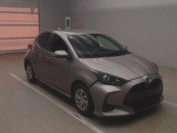 2021 Toyota YARIS