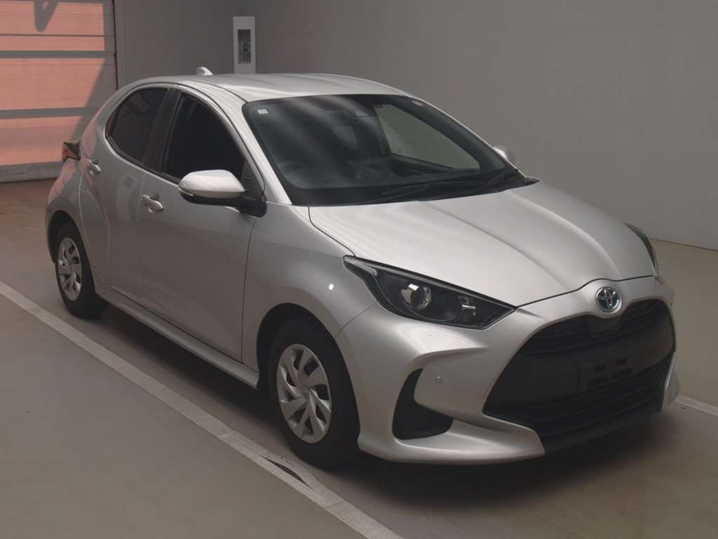 2020 Toyota YARIS MXPH10[2]