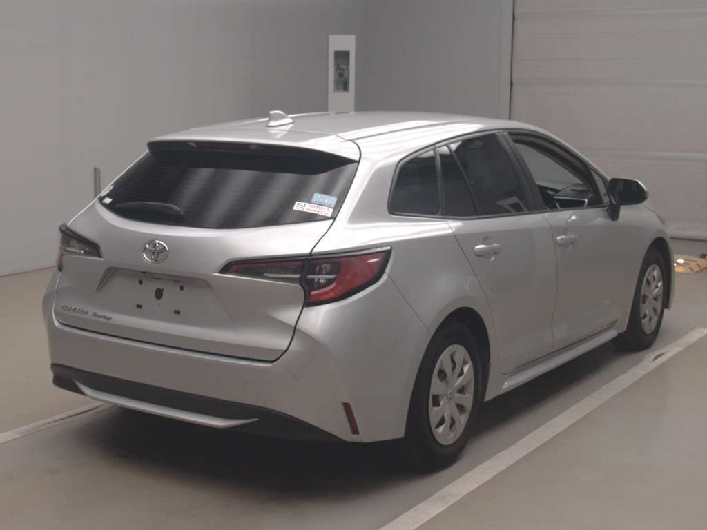 2020 Toyota Corolla Touring Wagon ZRE212W[1]