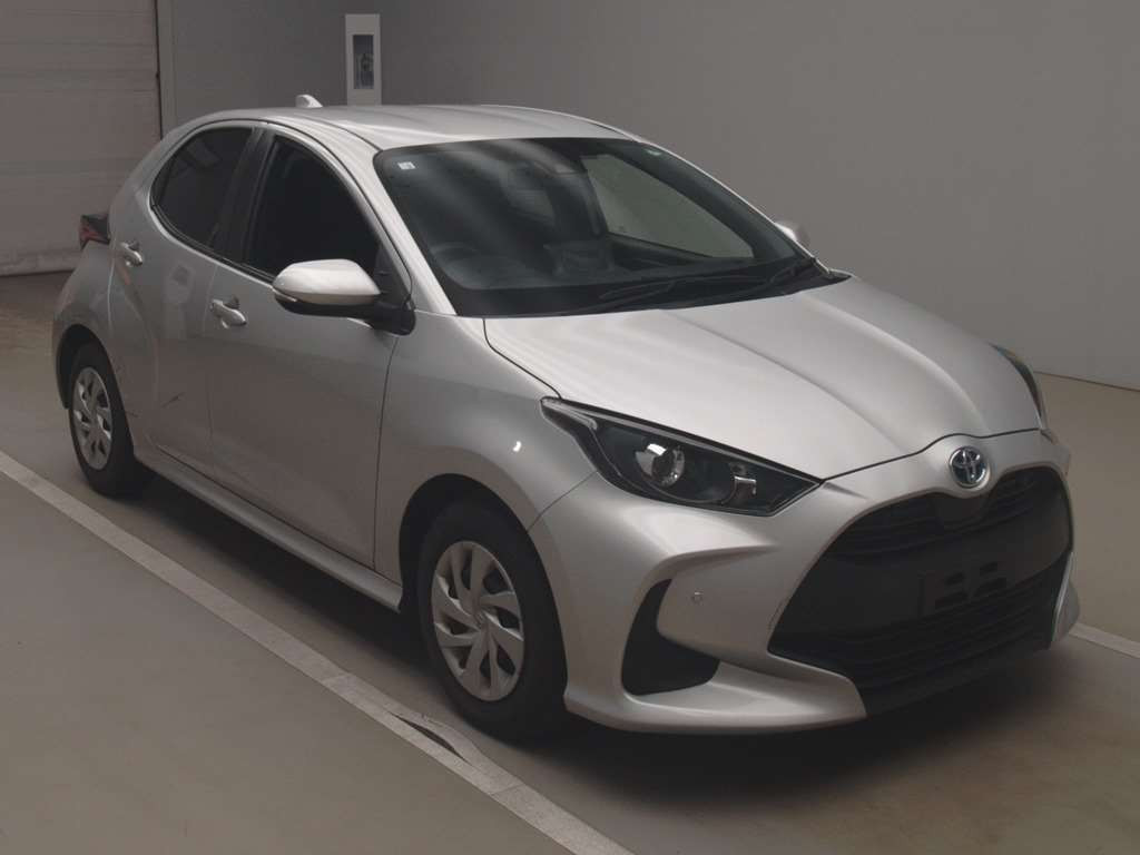 2021 Toyota YARIS MXPH10[2]