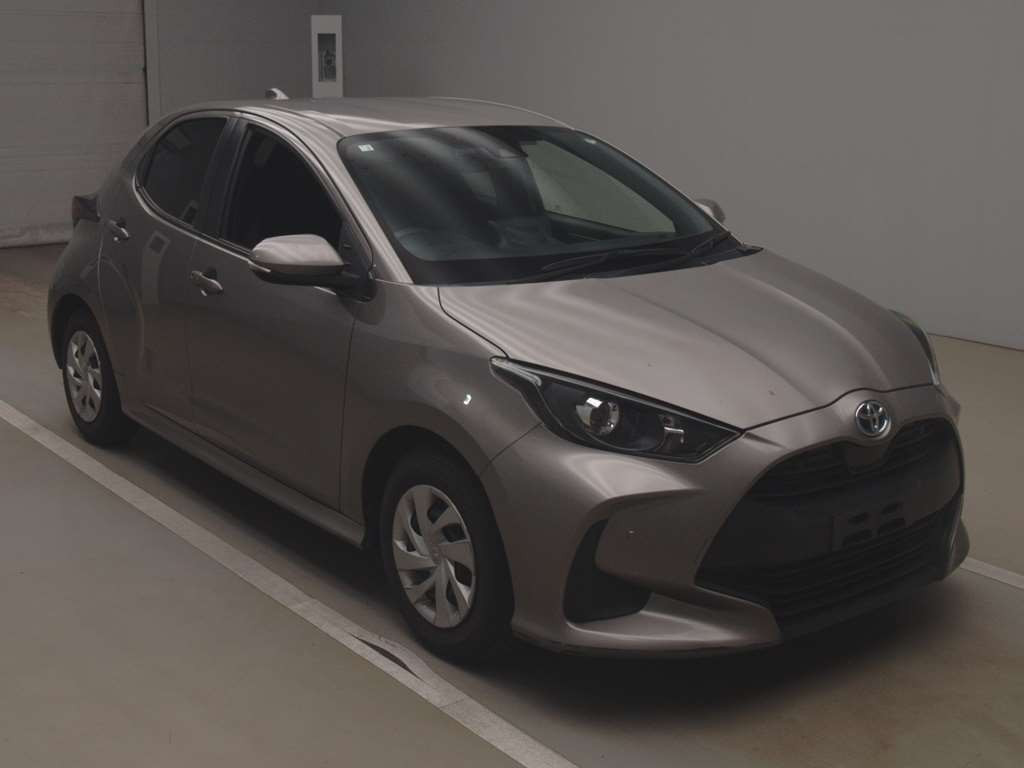 2021 Toyota YARIS MXPH10[2]