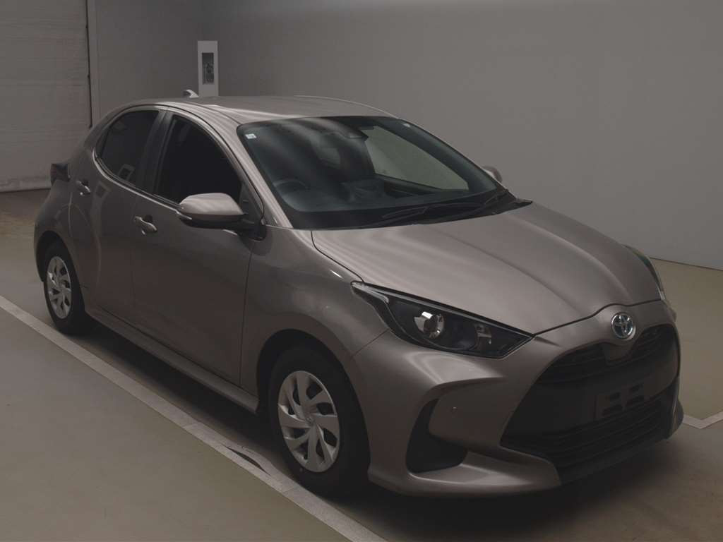 2021 Toyota YARIS MXPH10[2]