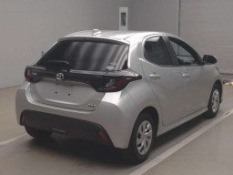 2021 Toyota YARIS