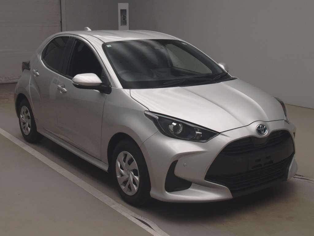 2021 Toyota YARIS MXPH10[2]