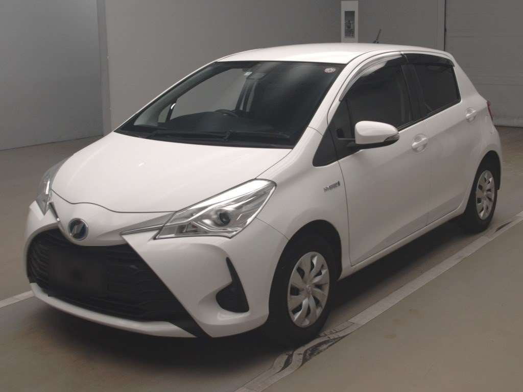 2019 Toyota Vitz NHP130[0]