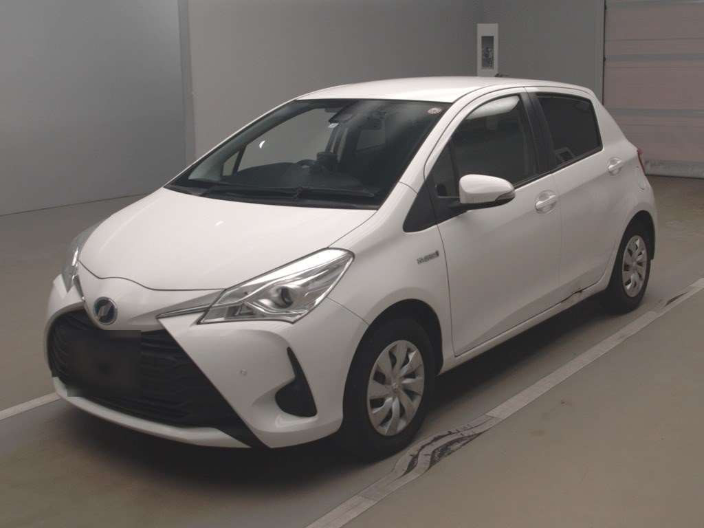 2019 Toyota Vitz NHP130[0]