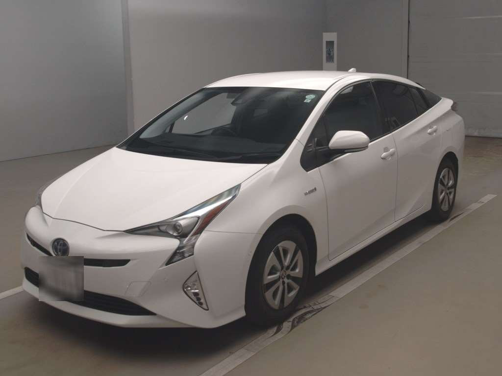 2017 Toyota Prius ZVW51[0]