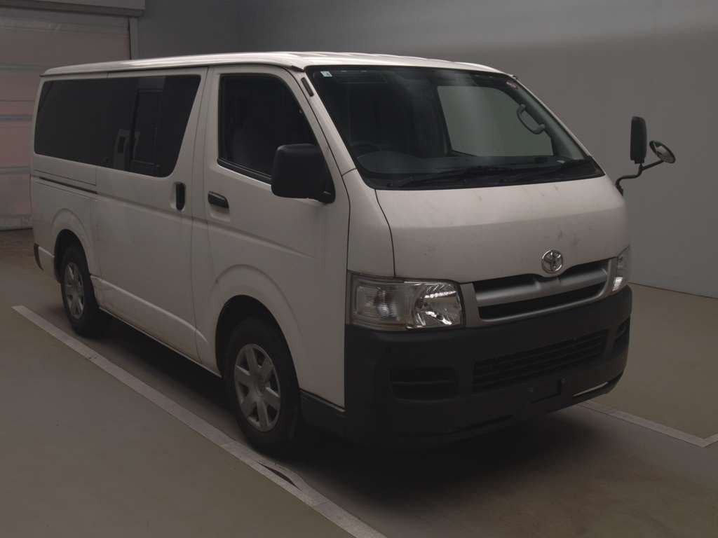 2006 Toyota Hiace Van TRH200V[2]