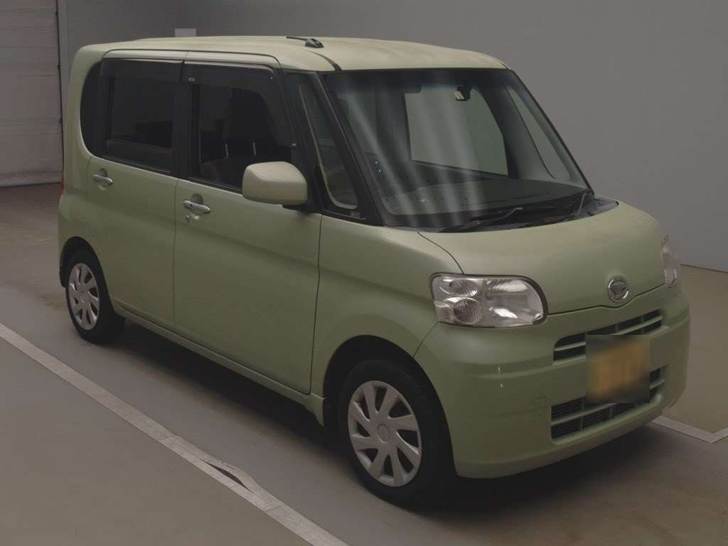 2012 Daihatsu Tanto L375S[2]