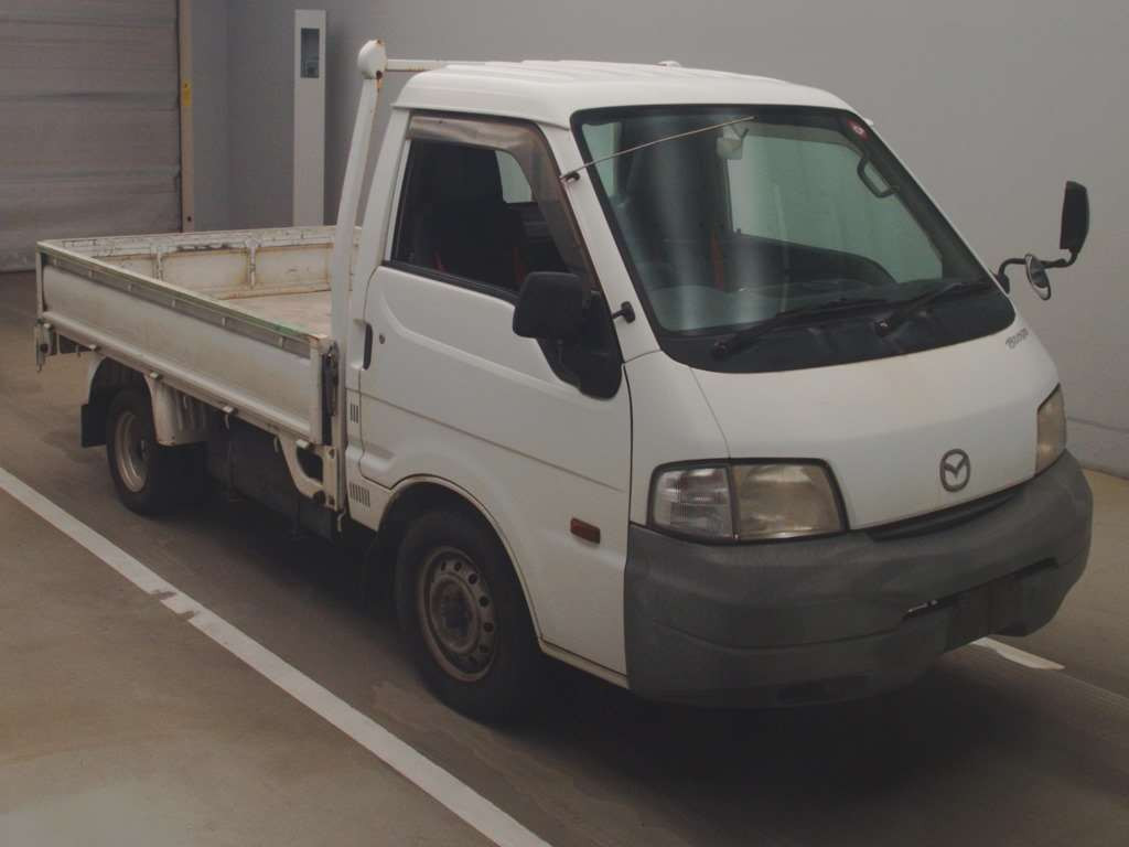 2009 Mazda Bongo Truck SKF2T[2]