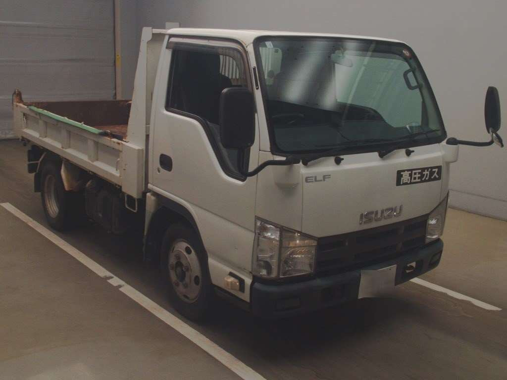 2013 Isuzu Elf Truck NJR85AD[2]