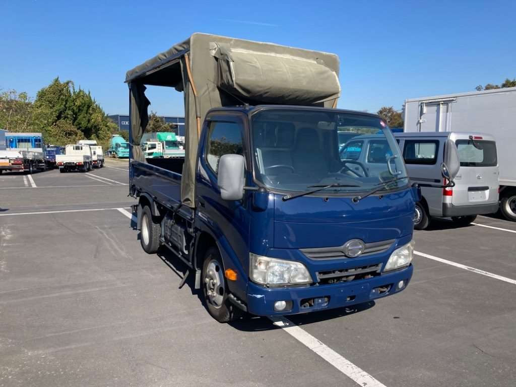 2014 Hino DUTRO XZU605M[2]