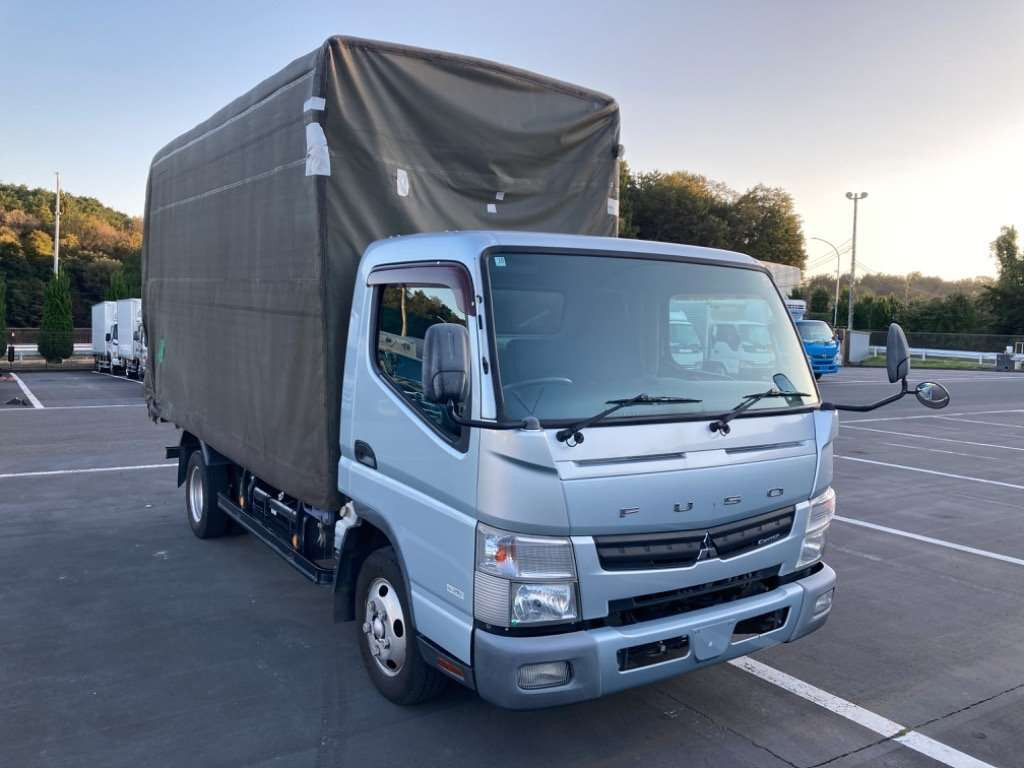 2013 Mitsubishi Fuso Canter FEB50[2]