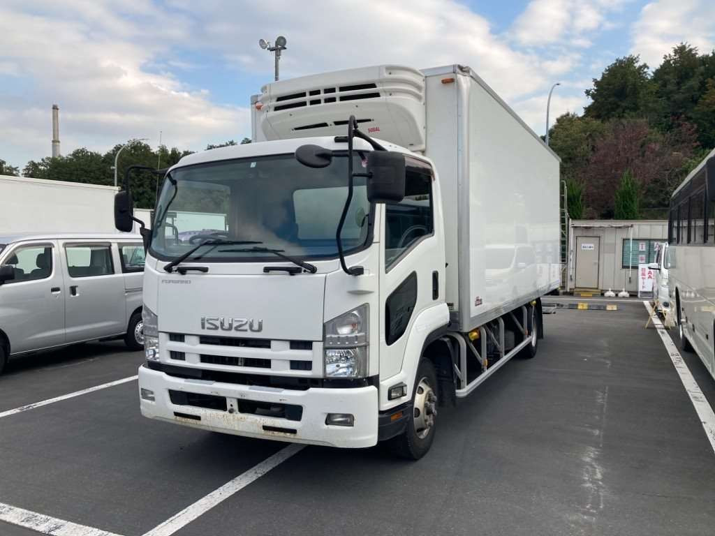 2014 Isuzu Forward FRR90S2[0]