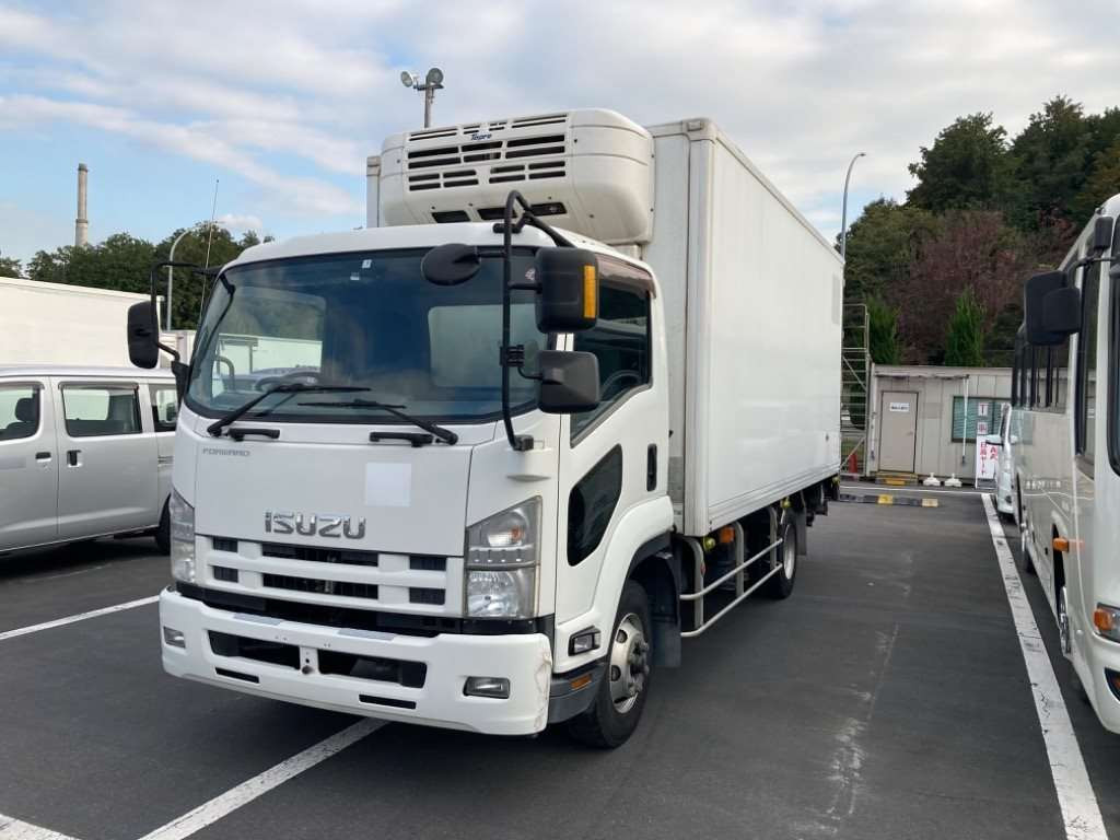 2013 Isuzu Forward FRR90S1[0]