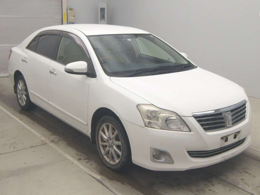 2013 Toyota Premio ZRT260[2]