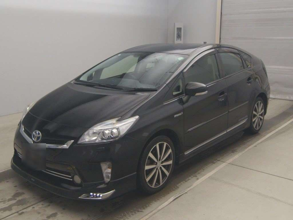 2013 Toyota Prius ZVW30[0]