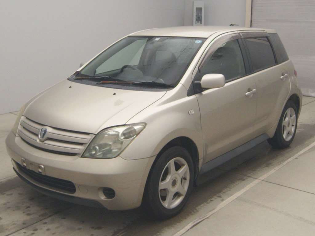 2003 Toyota IST NCP60[0]