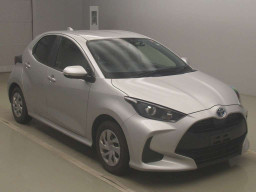 2021 Toyota YARIS