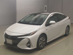 2021 Toyota Prius PHV