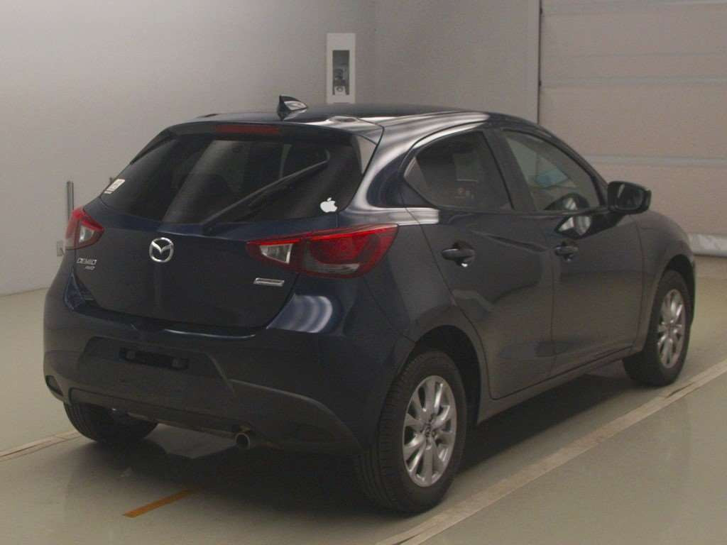 2016 Mazda Demio DJ3AS[1]