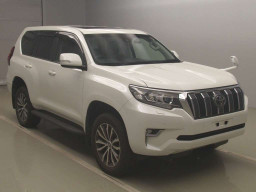 2020 Toyota Land Cruiser Prado