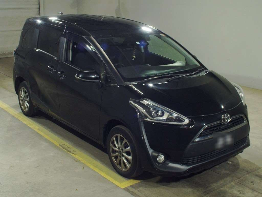 2017 Toyota Sienta NCP175G[2]