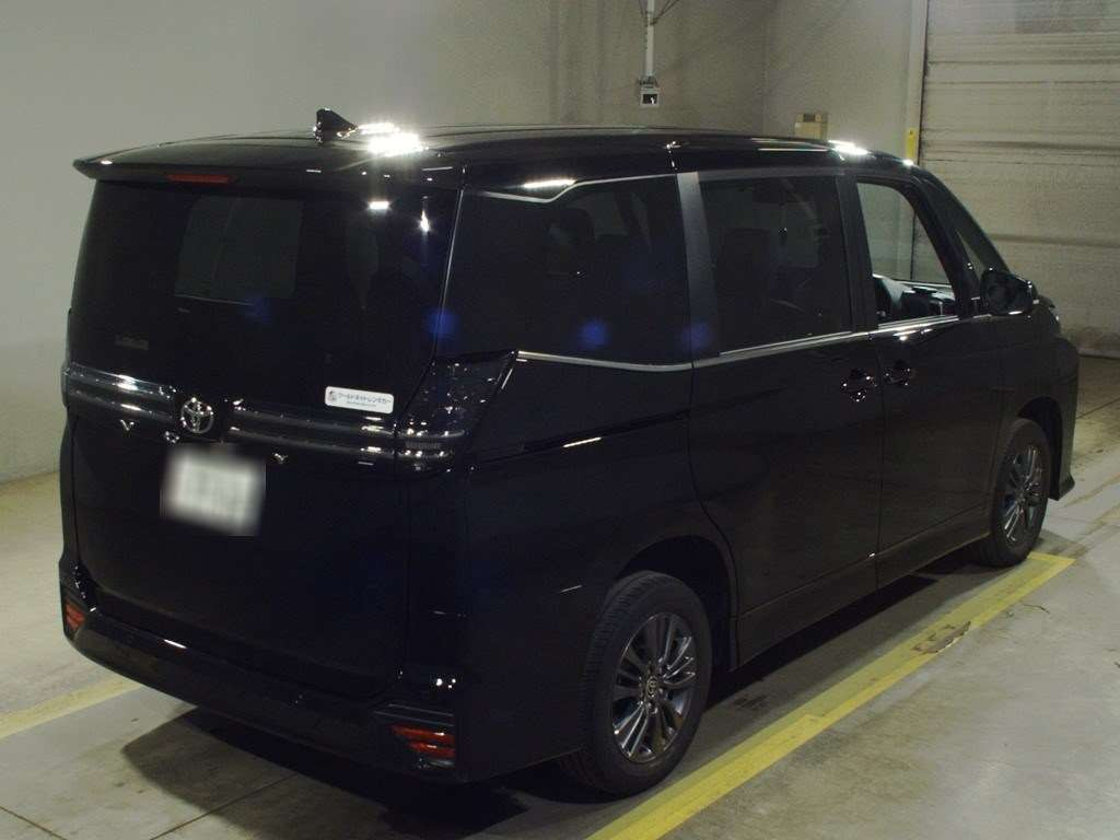 2024 Toyota Voxy MZRA95W[1]