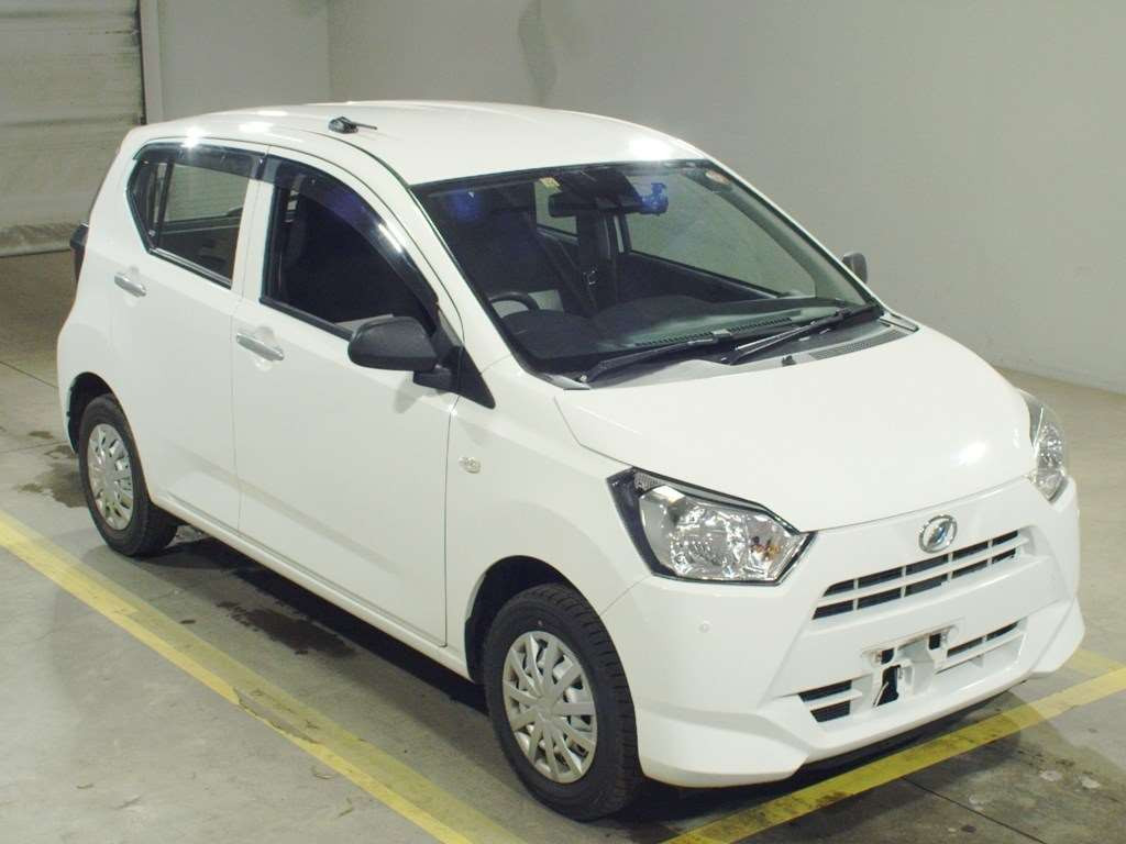 2019 Daihatsu Mira es LA360S[2]