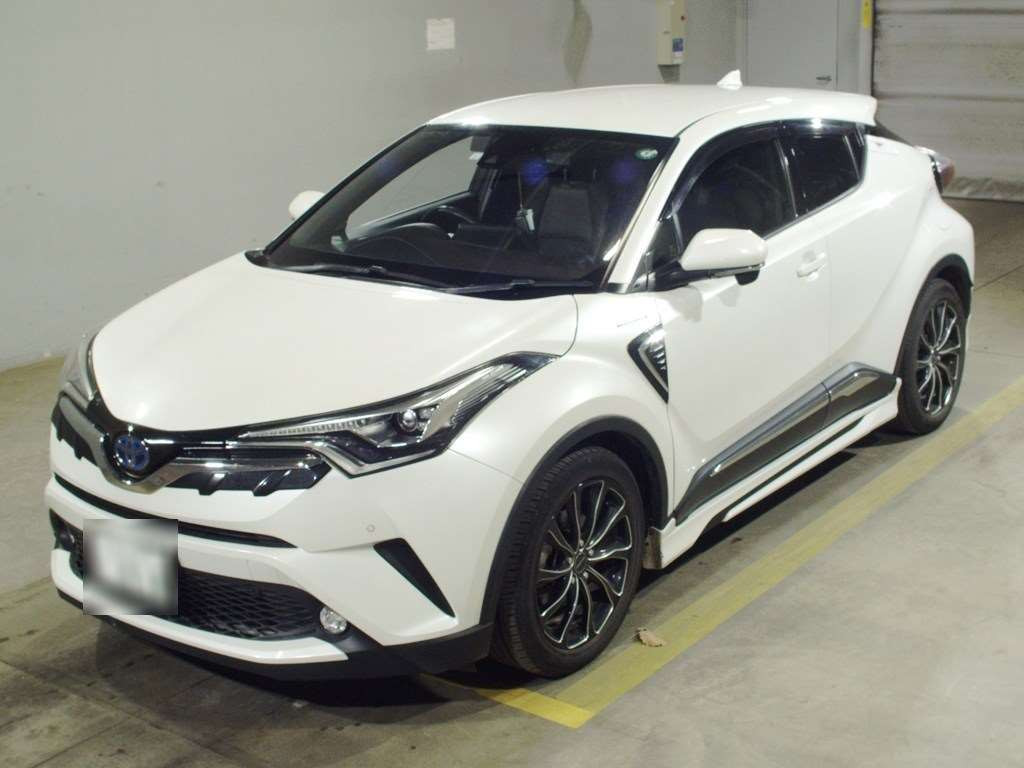 2017 Toyota C-HR ZYX10[0]