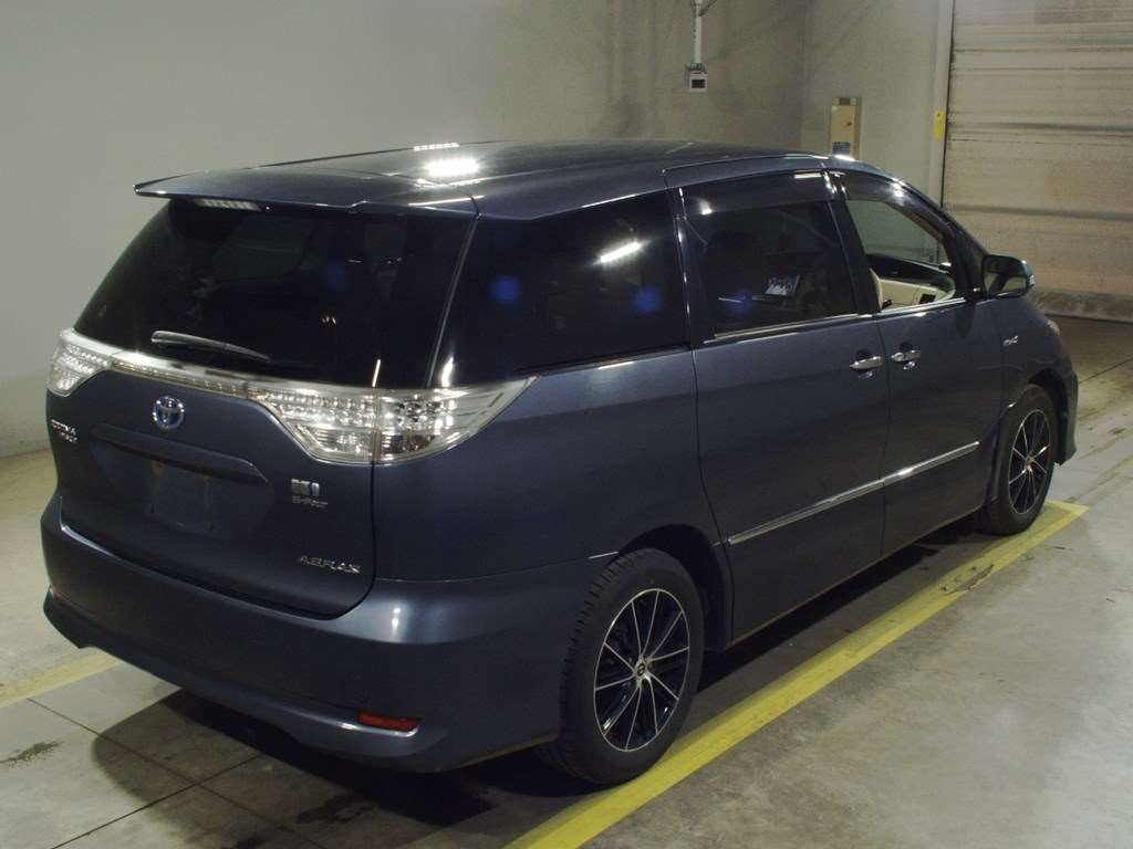 2013 Toyota Estima Hybrid AHR20W[1]