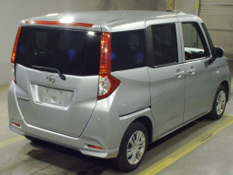 2022 Toyota Roomy