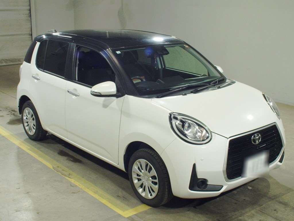 2020 Toyota Passo M710A[2]