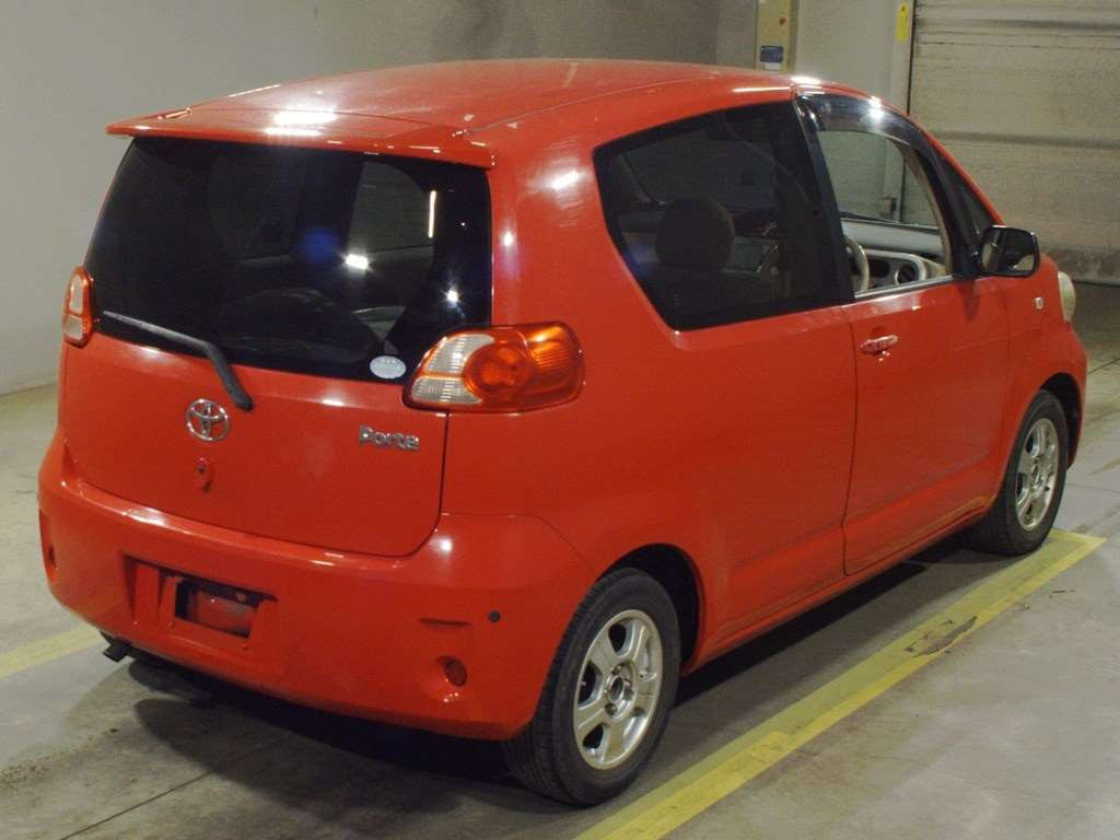 2006 Toyota Porte NNP15[1]