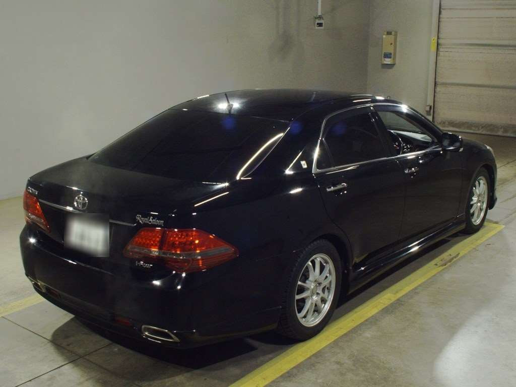 2008 Toyota Crown GRS203[1]