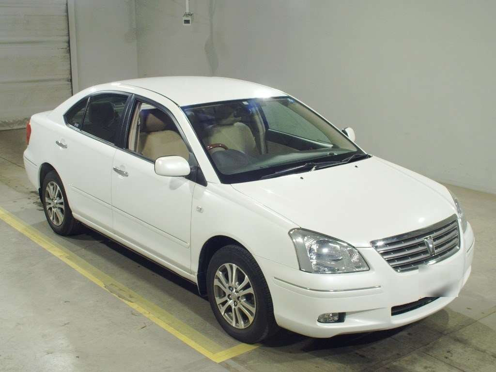 2005 Toyota Premio ZZT245[2]