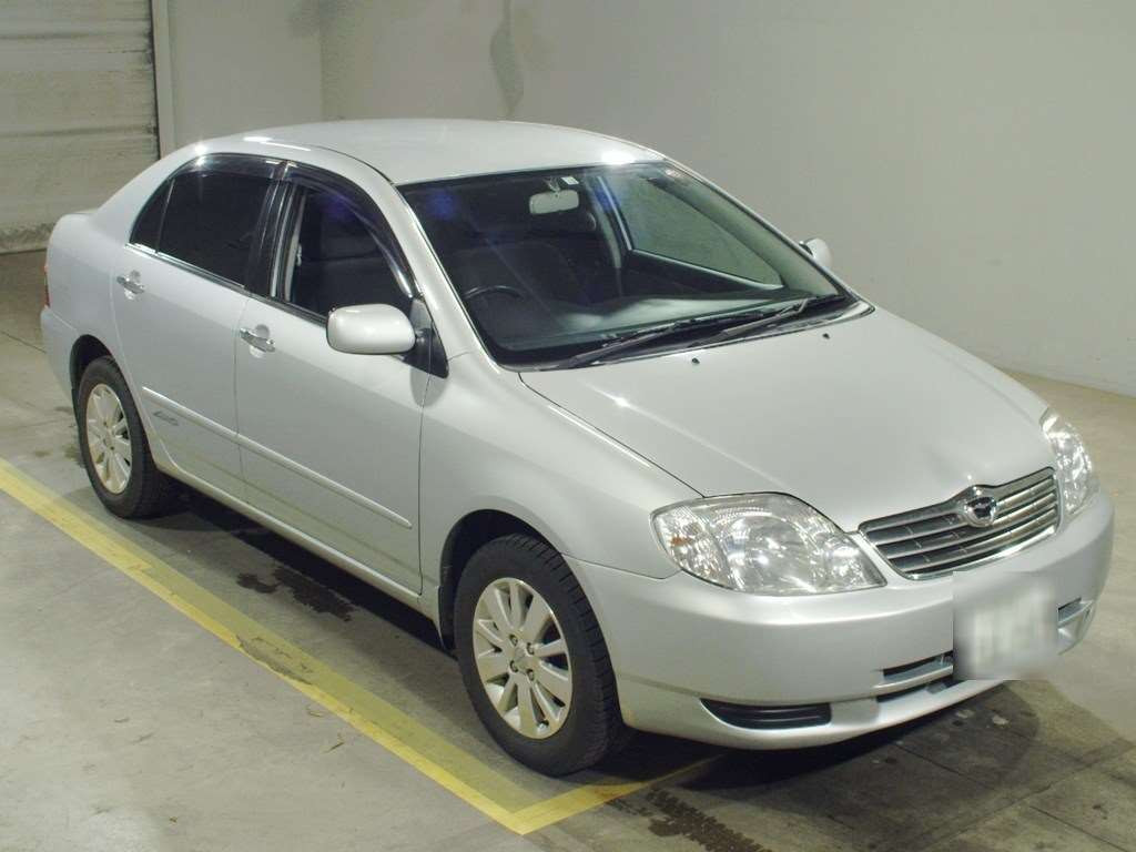 2002 Toyota Corolla Sedan NZE124[2]